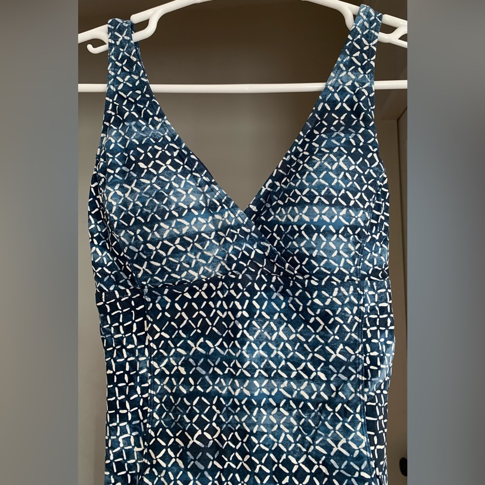 Women’s One Piece Swimsuit. Size S.